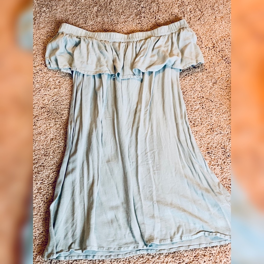 Off-the-shoulder Dress